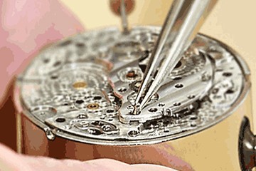 武汉劳力士官方售后维修店地址